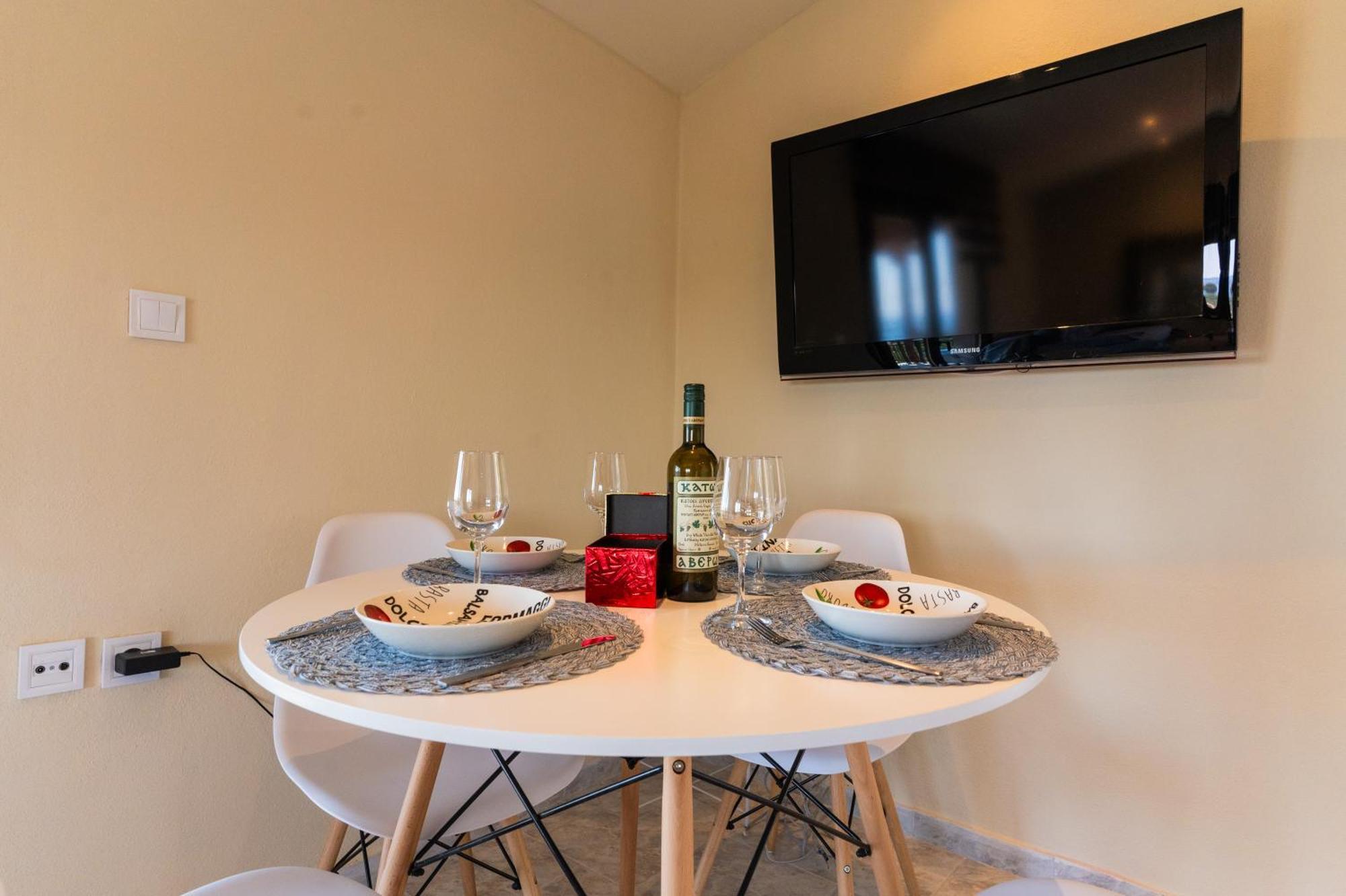 Papi'S Free Parking Villa Alexandroupoli Bagian luar foto